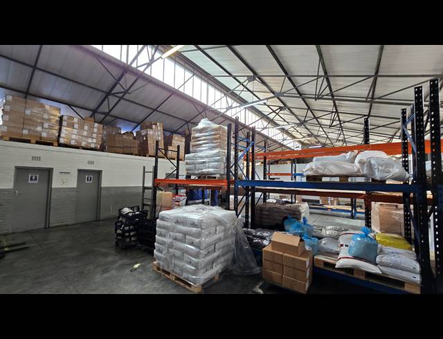 559M² WAREHOUSE TO LET IN EASTLEIGH